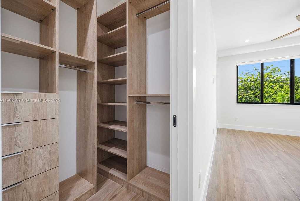 Small Image of 308 NORTH EAST 14TH AVE, Fort Lauderdale Number 53