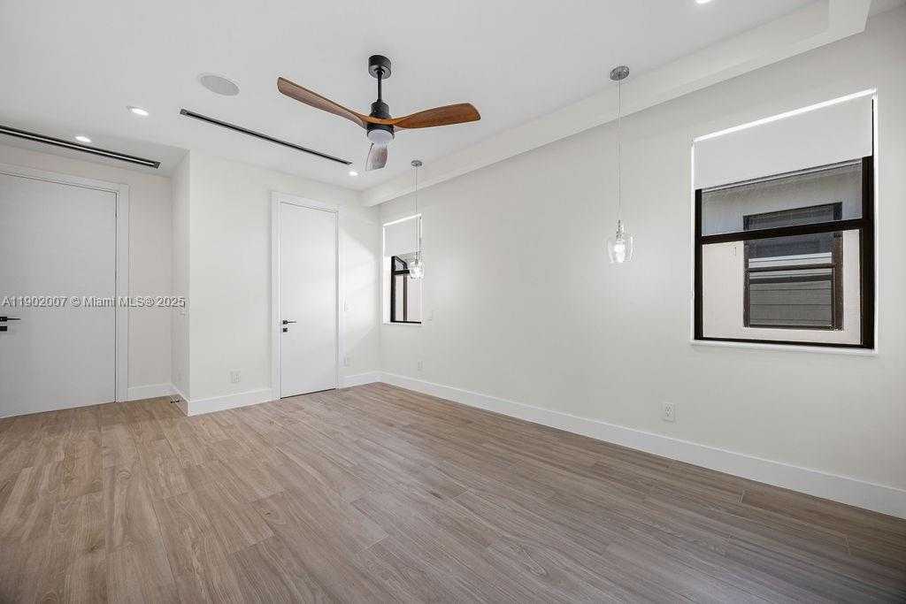 Small Image of 308 NORTH EAST 14TH AVE, Fort Lauderdale Number 63