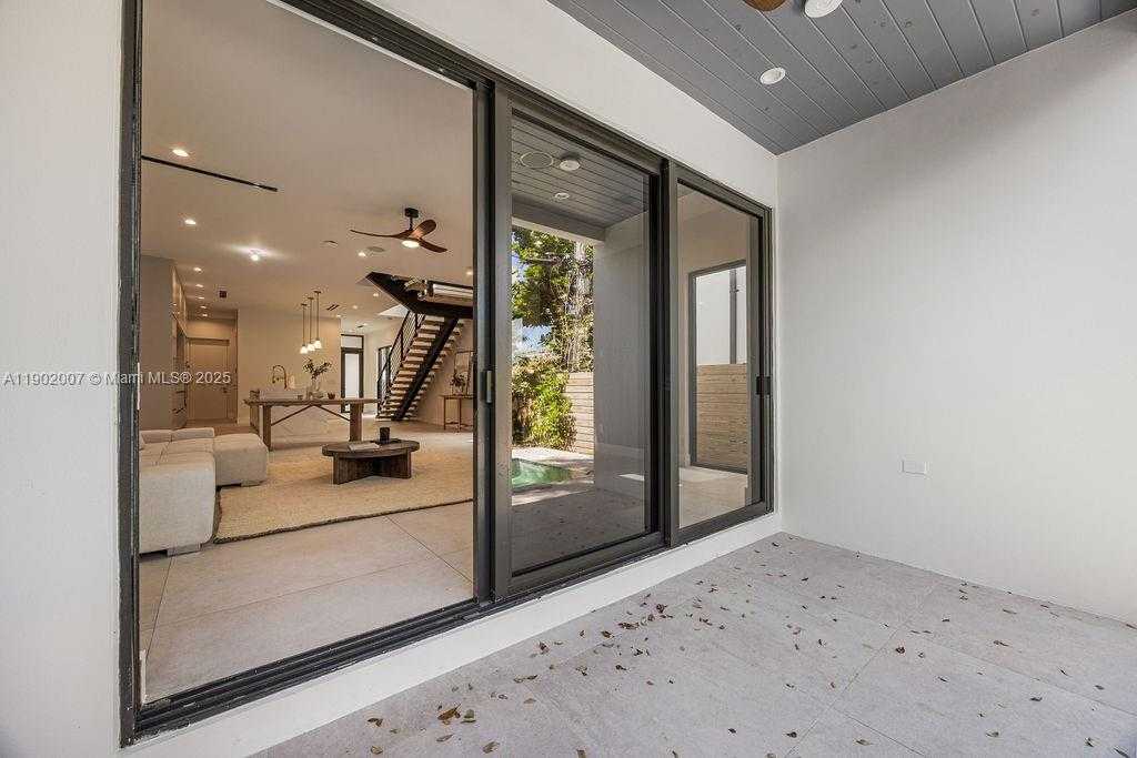 Small Image of 308 NORTH EAST 14TH AVE, Fort Lauderdale Number 69