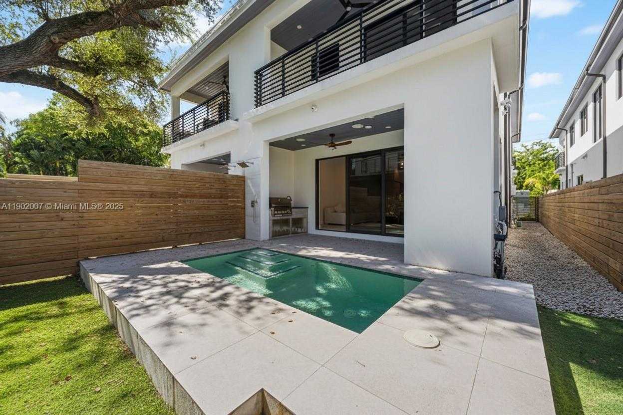 Small Image of 308 NORTH EAST 14TH AVE, Fort Lauderdale Number 71