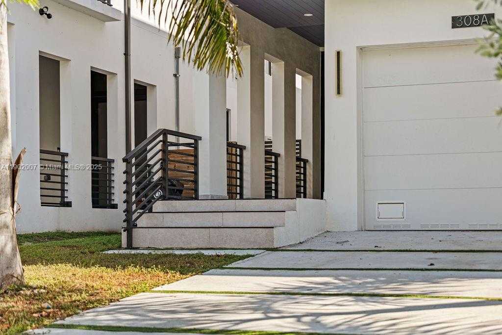 Small Image of 308 NORTH EAST 14TH AVE, Fort Lauderdale Number 74