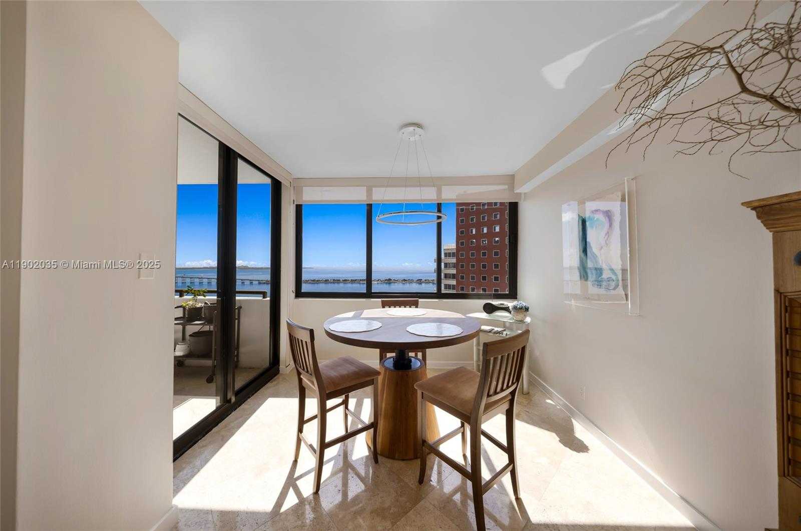 Small Image of 1581 BRICKELL AVE #2104, Miami Number 11