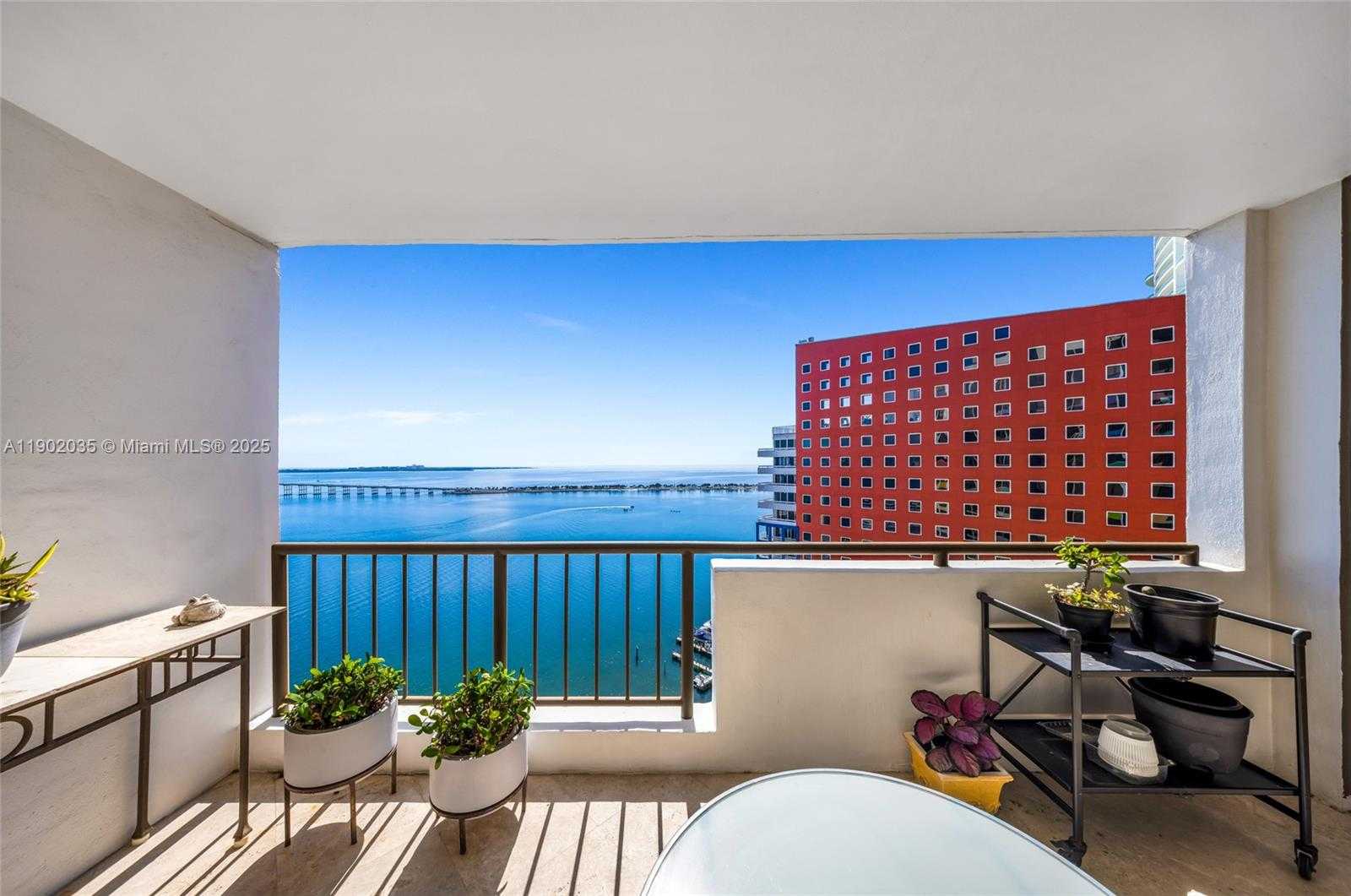 Small Image of 1581 BRICKELL AVE #2104, Miami Number 16