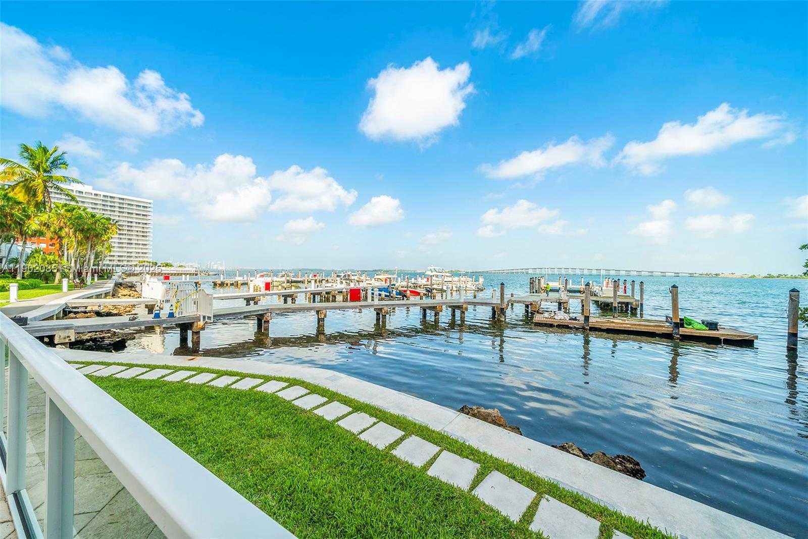 Small Image of 1581 BRICKELL AVE #2104, Miami Number 39