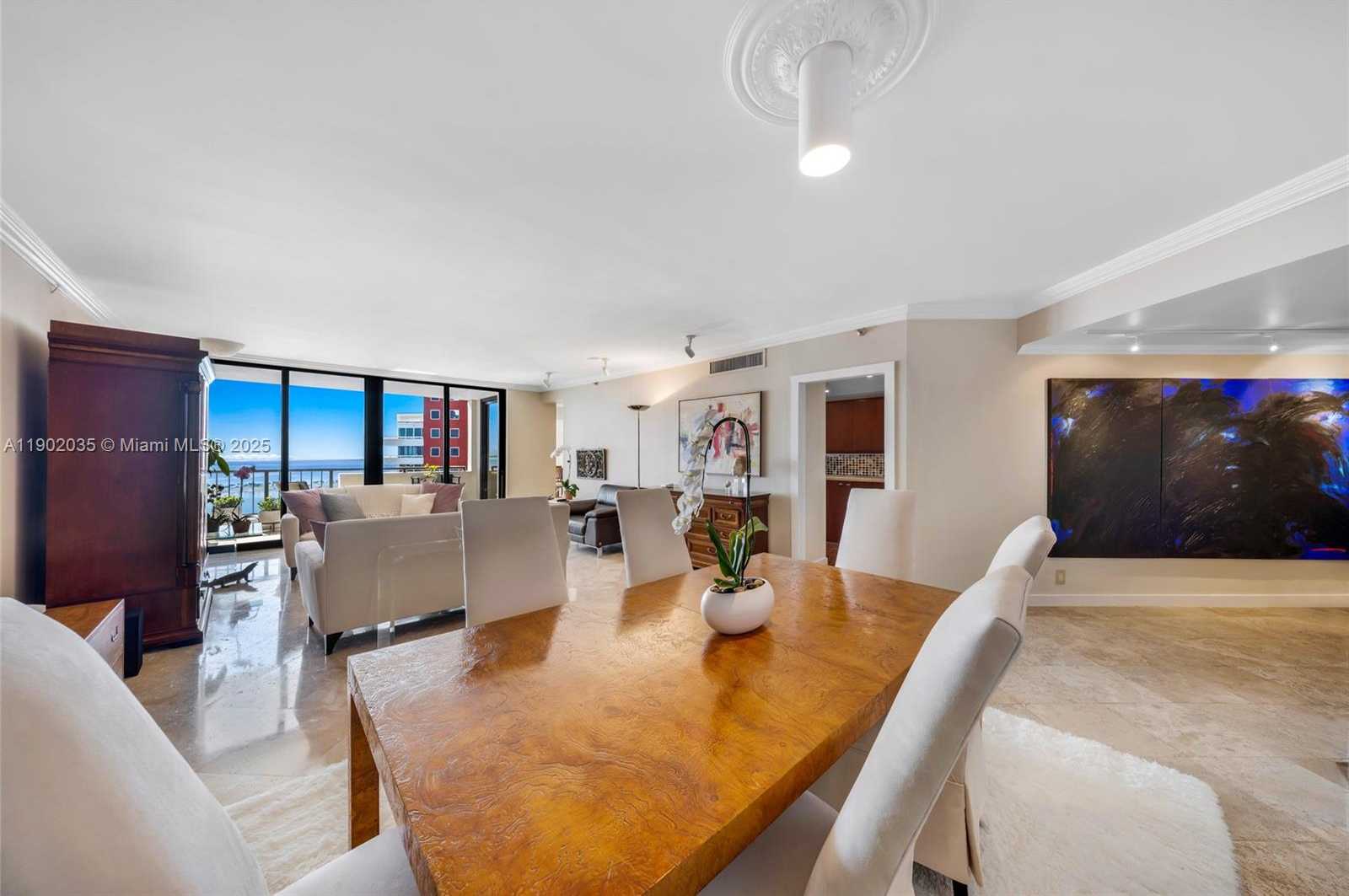 Small Image of 1581 BRICKELL AVE #2104, Miami Number 7