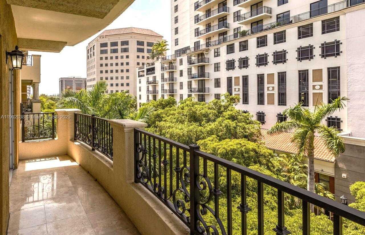 Small Image of 20 CALABRIA AVE #505, Coral Gables Number 10