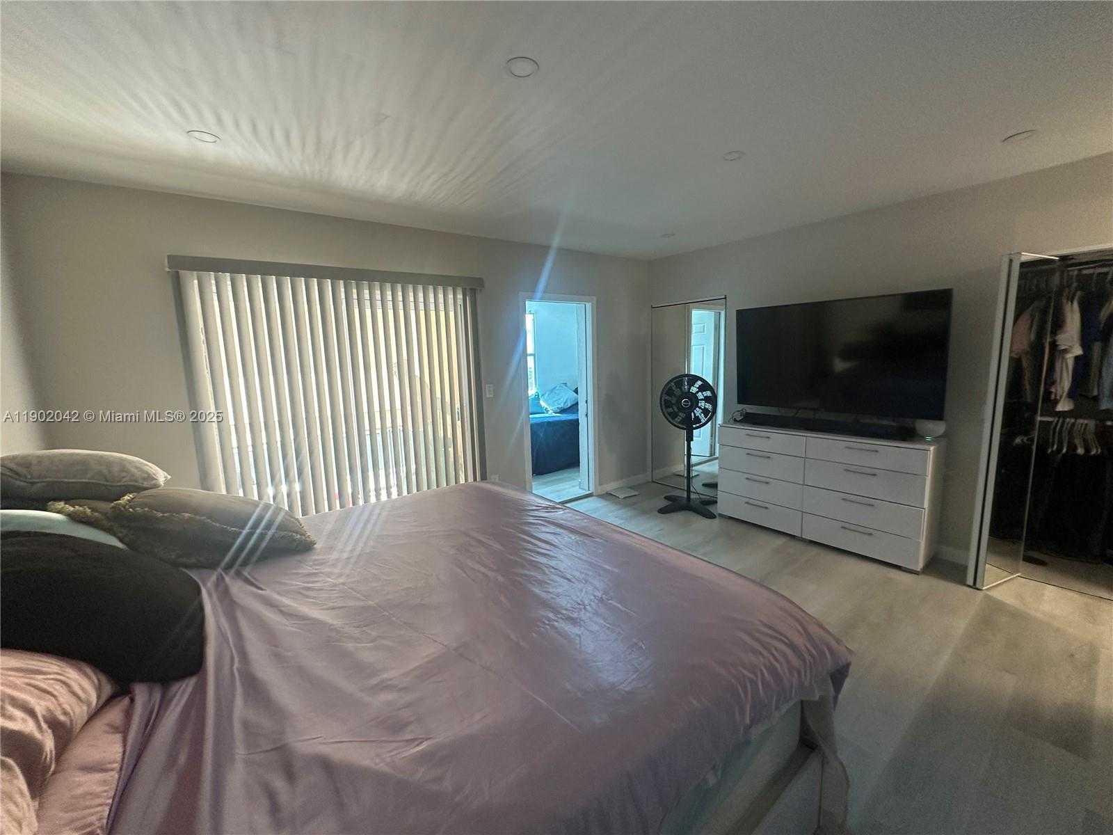 Small Image of 3666 NORTH EAST 167TH ST #30, North Miami Beach Number 14