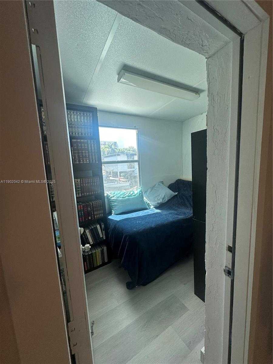 Small Image of 3666 NORTH EAST 167TH ST #30, North Miami Beach Number 15