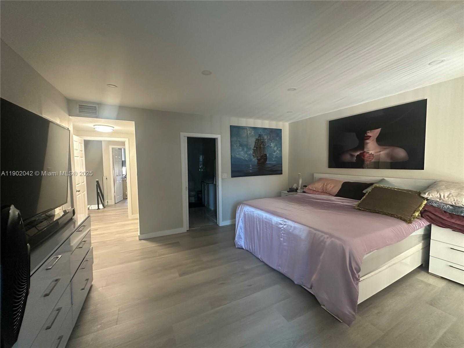 Small Image of 3666 NORTH EAST 167TH ST #30, North Miami Beach Number 16