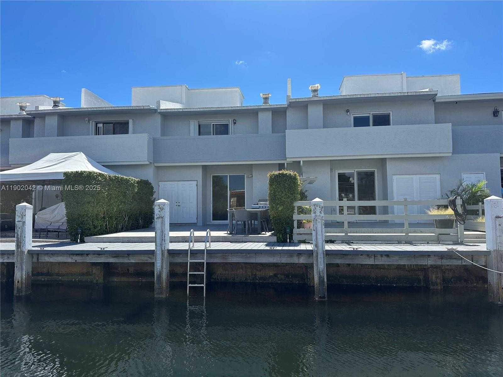 Small Image of 3666 NORTH EAST 167TH ST #30, North Miami Beach Number 21