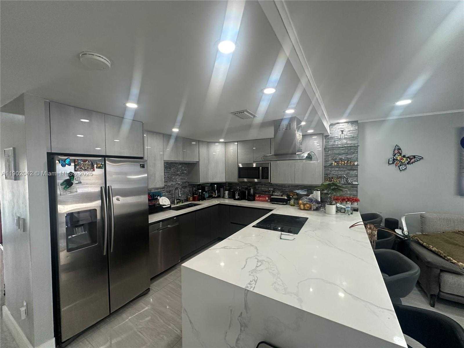 Small Image of 3666 NORTH EAST 167TH ST #30, North Miami Beach Number 8