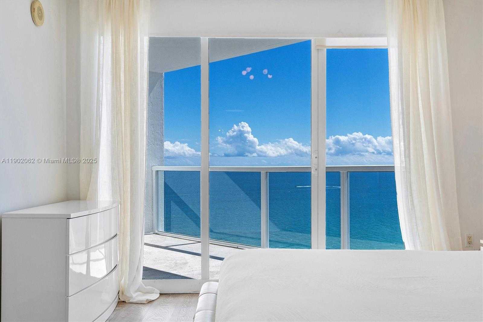 Small Image of 16699 COLLINS AVE #2301, Sunny Isles Beach Number 18