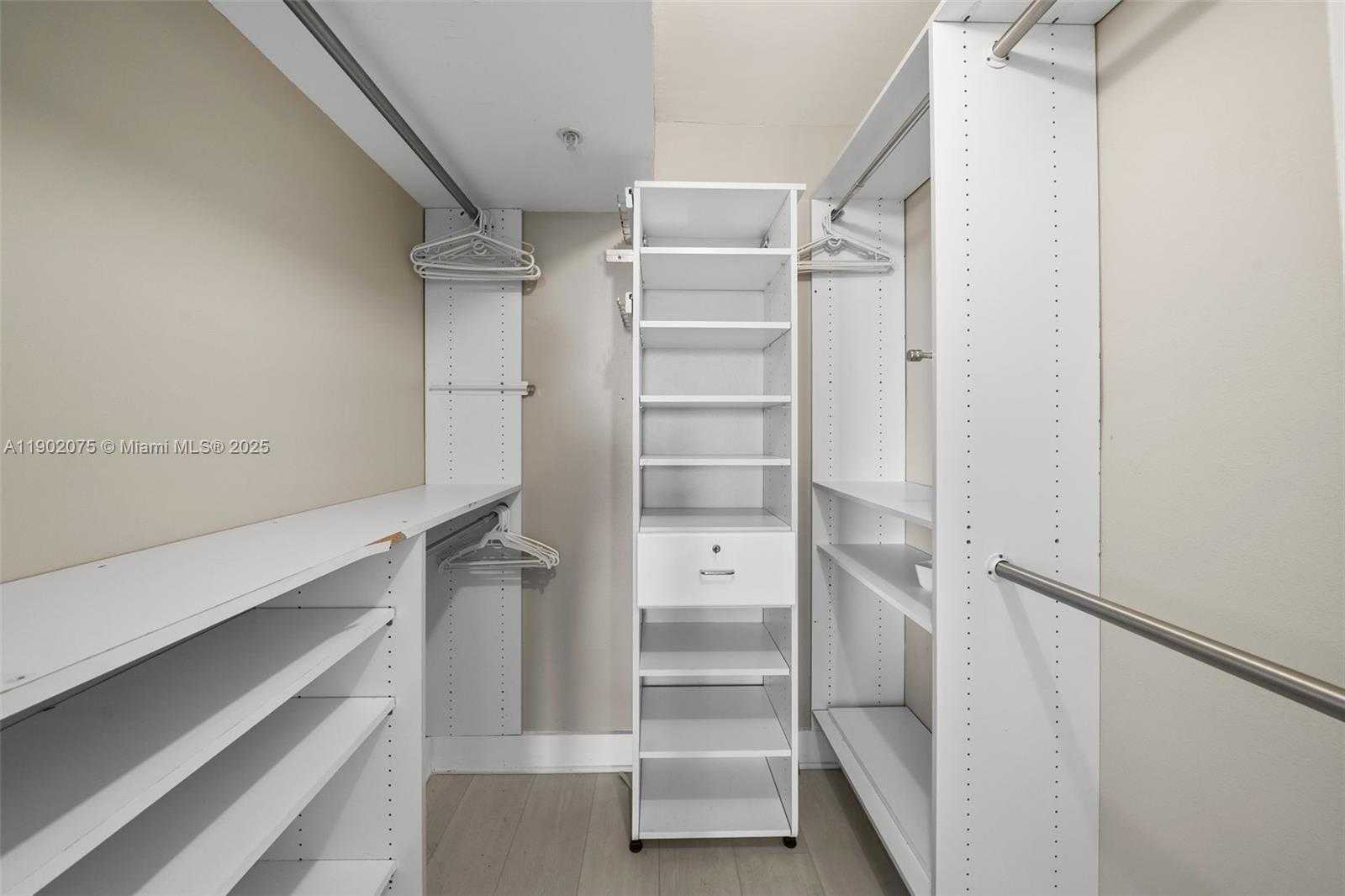 Small Image of 20505 EAST COUNTRY CLUB DRIVE #1232, Aventura Number 21