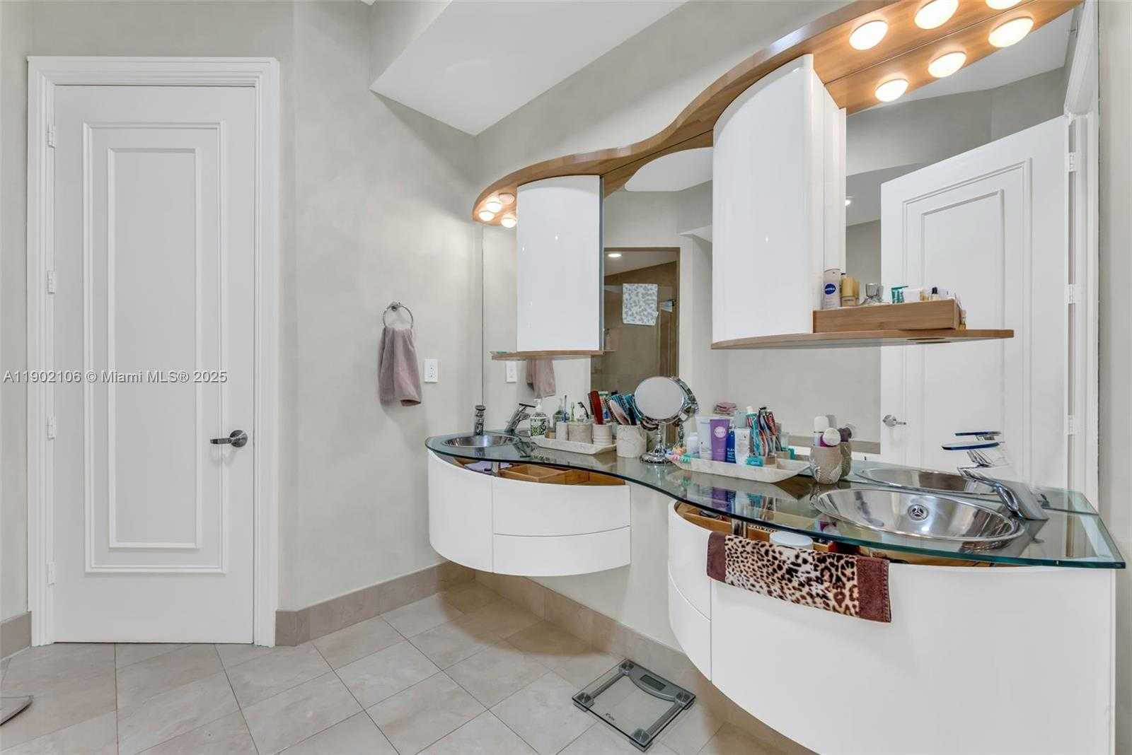 Small Image of 18101 COLLINS AVE #708, Sunny Isles Beach Number 13