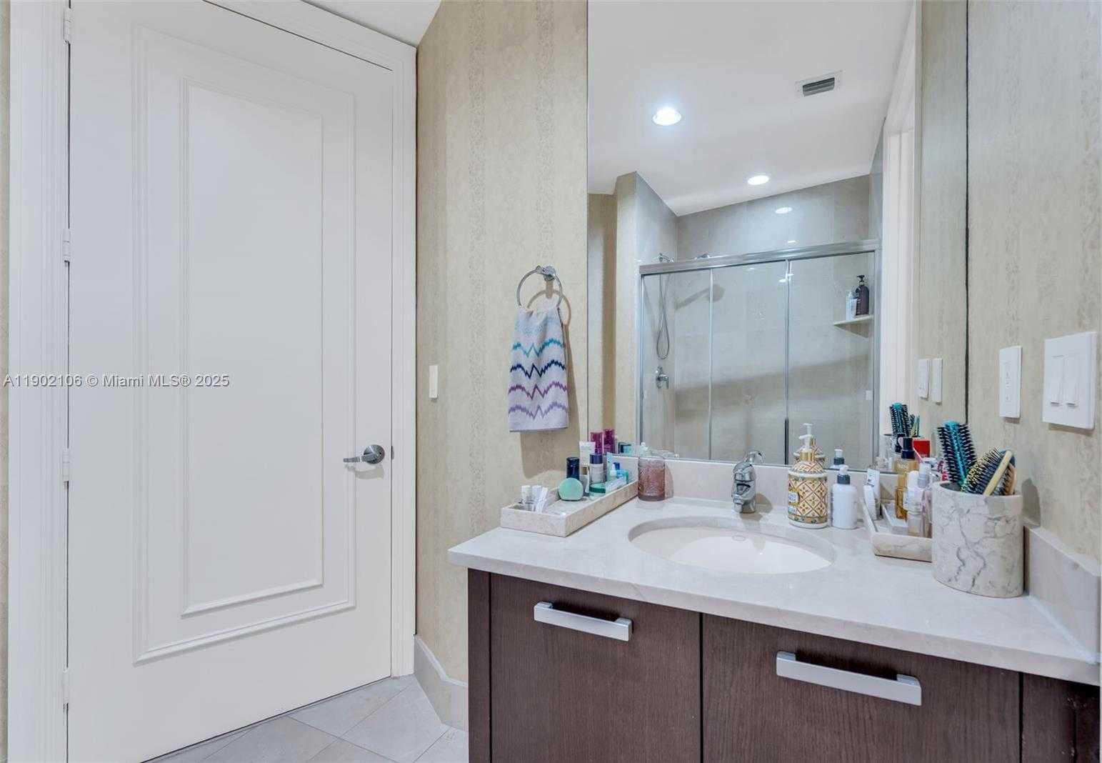 Small Image of 18101 COLLINS AVE #708, Sunny Isles Beach Number 19