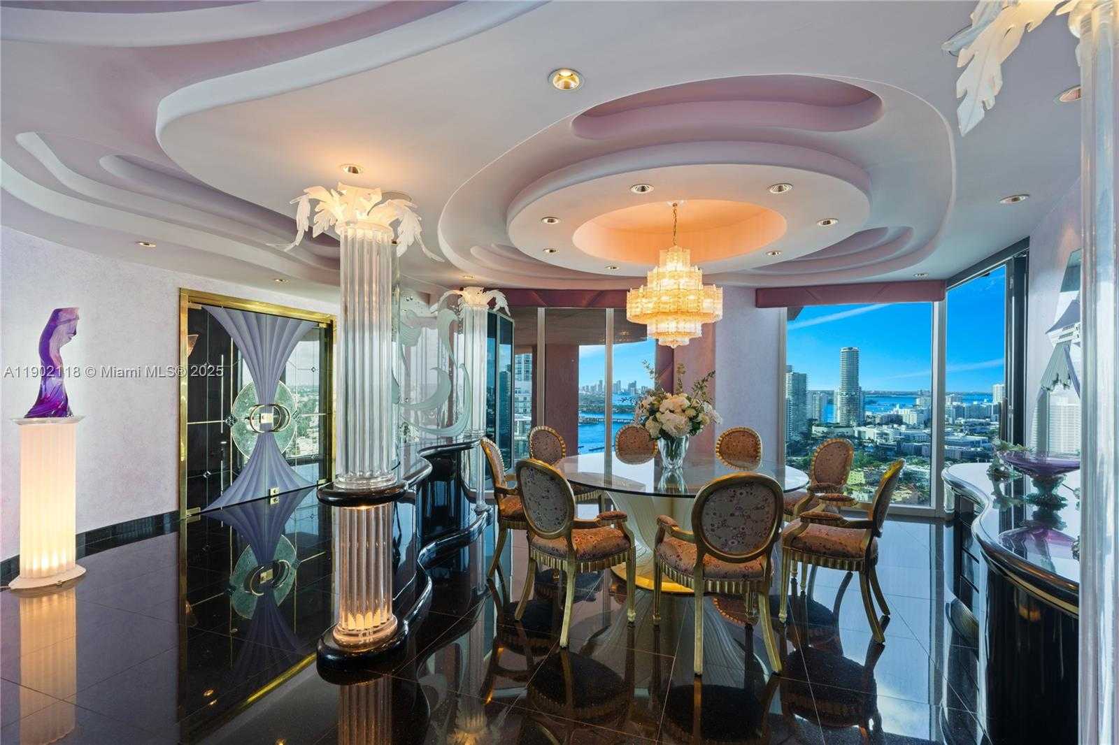 Small Image of 300 SOUTH POINTE DR #TH 3103, Miami Beach Number 5