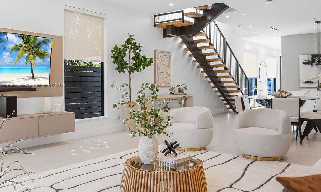 Small Image of 1220 NORTH EAST 13TH AVE, Fort Lauderdale Number 31