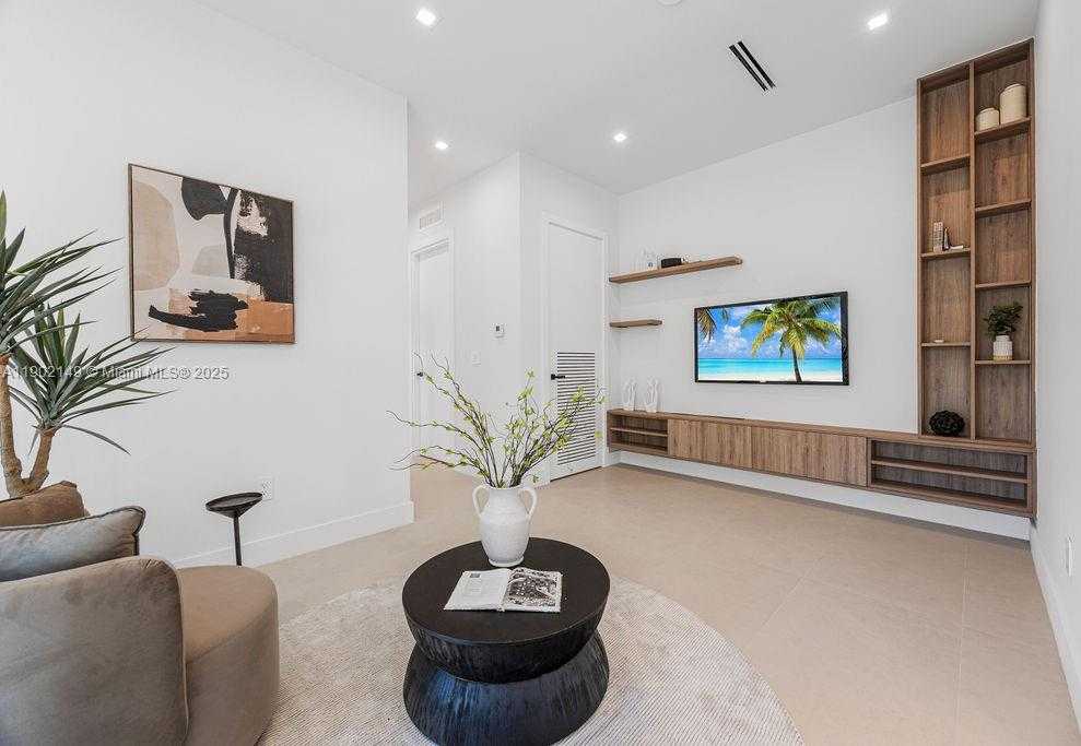 Small Image of 1220 NORTH EAST 13TH AVE, Fort Lauderdale Number 50