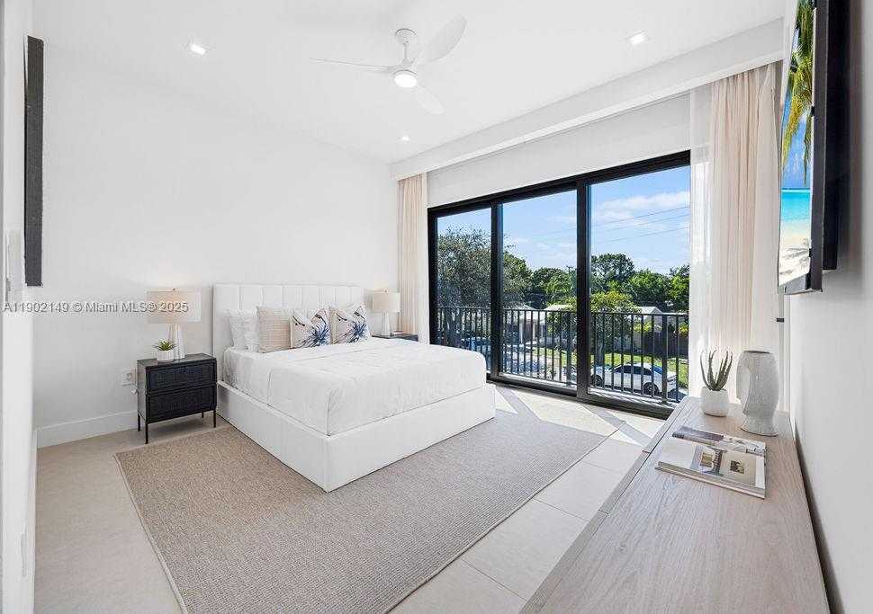 Small Image of 1220 NORTH EAST 13TH AVE, Fort Lauderdale Number 58