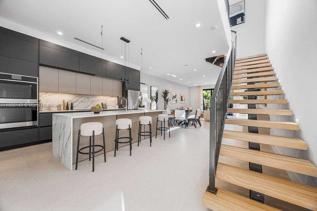 Small Image of 1220 NORTH EAST 13TH AVE, Fort Lauderdale Number 6