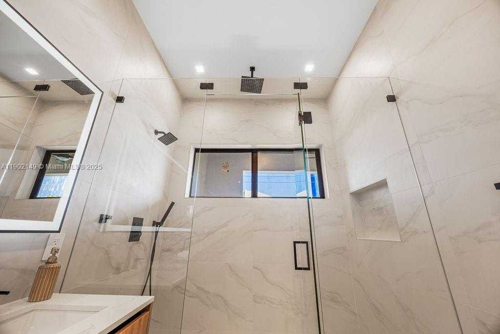 Small Image of 1220 NORTH EAST 13TH AVE, Fort Lauderdale Number 78