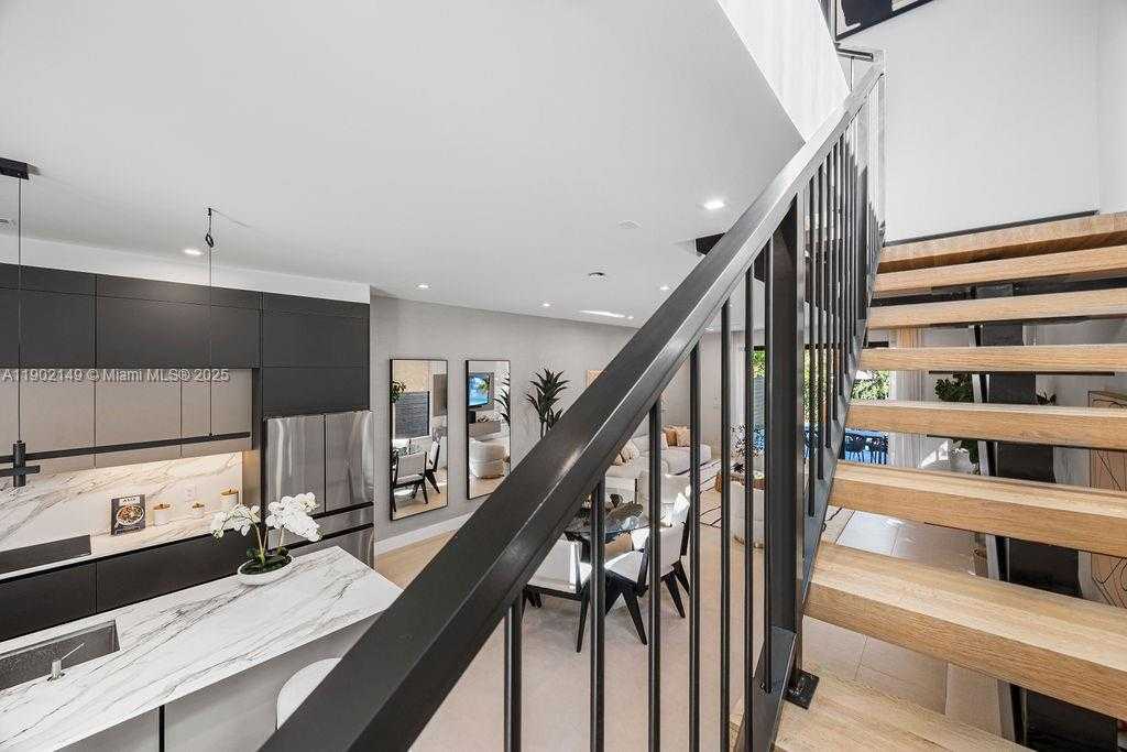 Small Image of 1220 NORTH EAST 13TH AVE, Fort Lauderdale Number 95