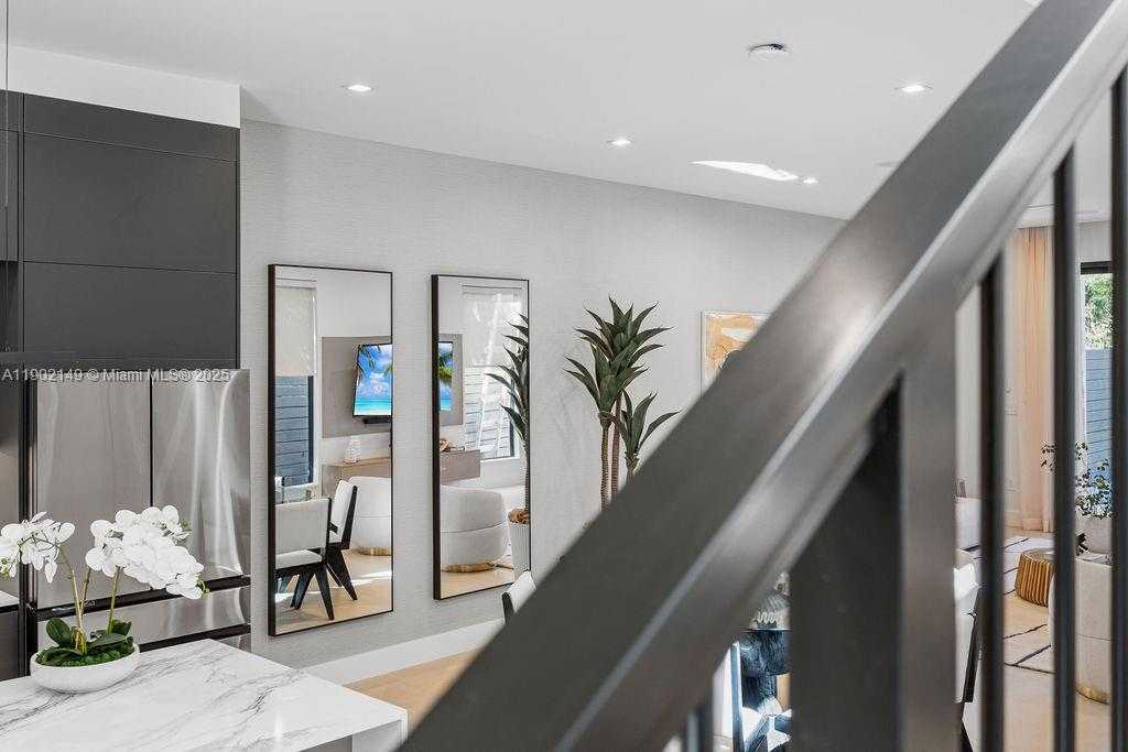 Small Image of 1220 NORTH EAST 13TH AVE, Fort Lauderdale Number 96