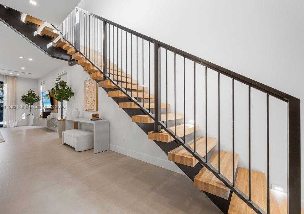 Small Image of 1220 NORTH EAST 13TH AVE, Fort Lauderdale Number 97