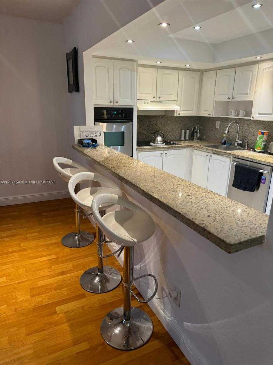 Small Image of 19370 COLLINS AVE #206, Sunny Isles Beach Number 10