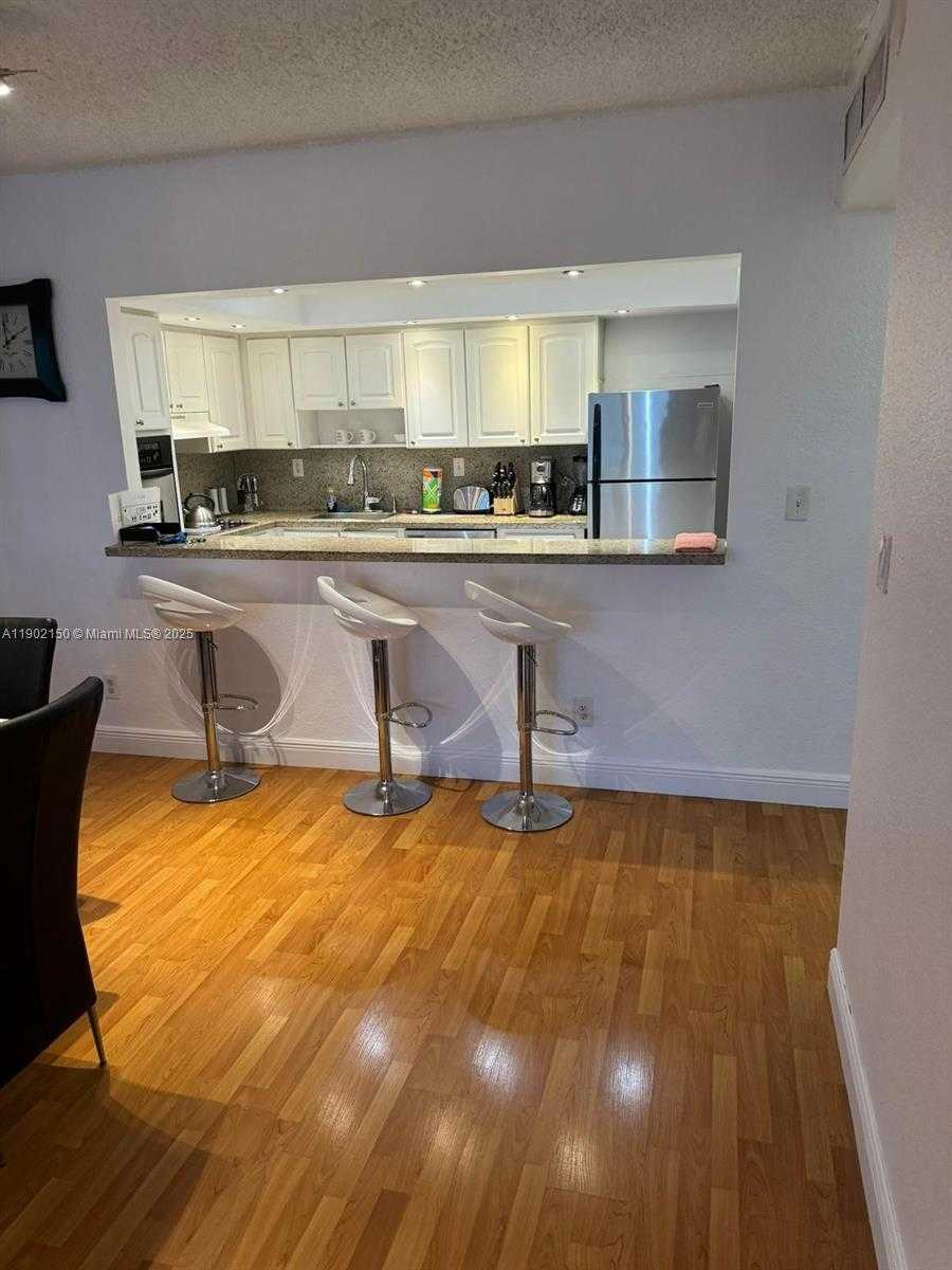 Small Image of 19370 COLLINS AVE #206, Sunny Isles Beach Number 11