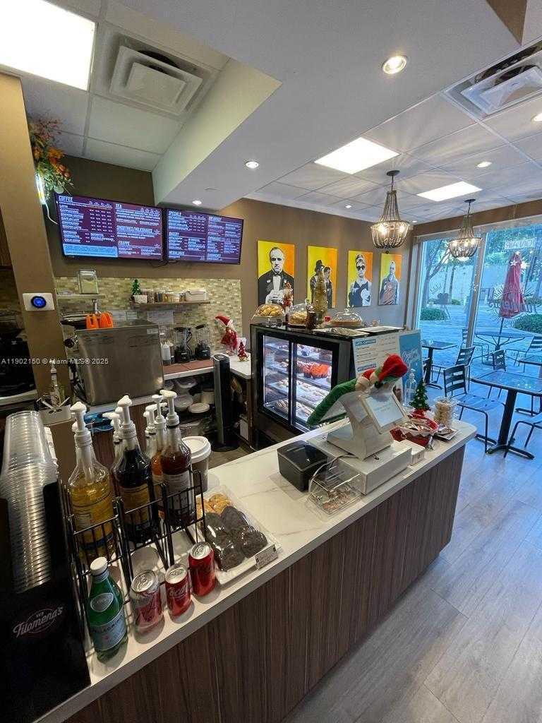 Small Image of 19370 COLLINS AVE #206, Sunny Isles Beach Number 25