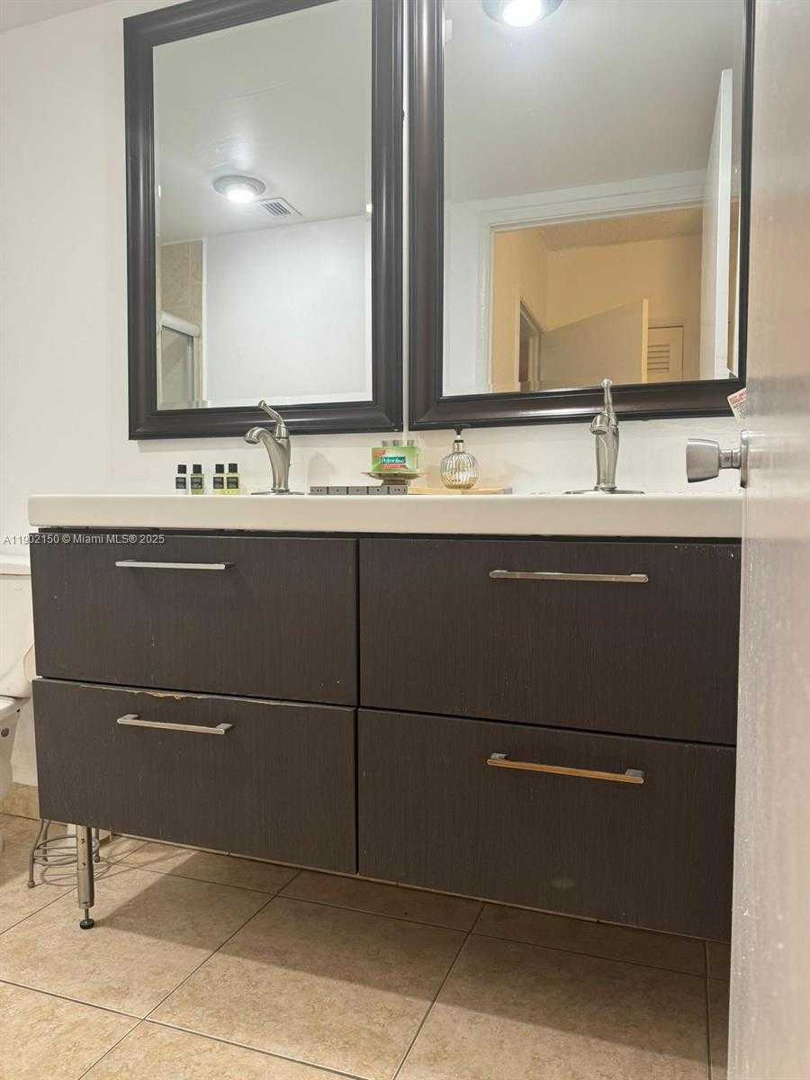 Small Image of 19370 COLLINS AVE #206, Sunny Isles Beach Number 8