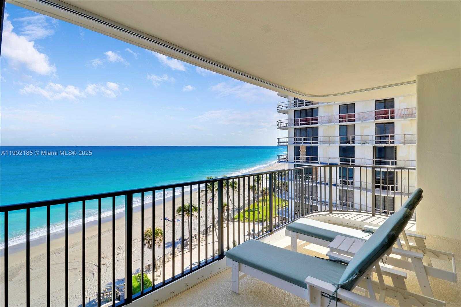 Small Image of 200 BEACH ROAD #703, Tequesta Number 10