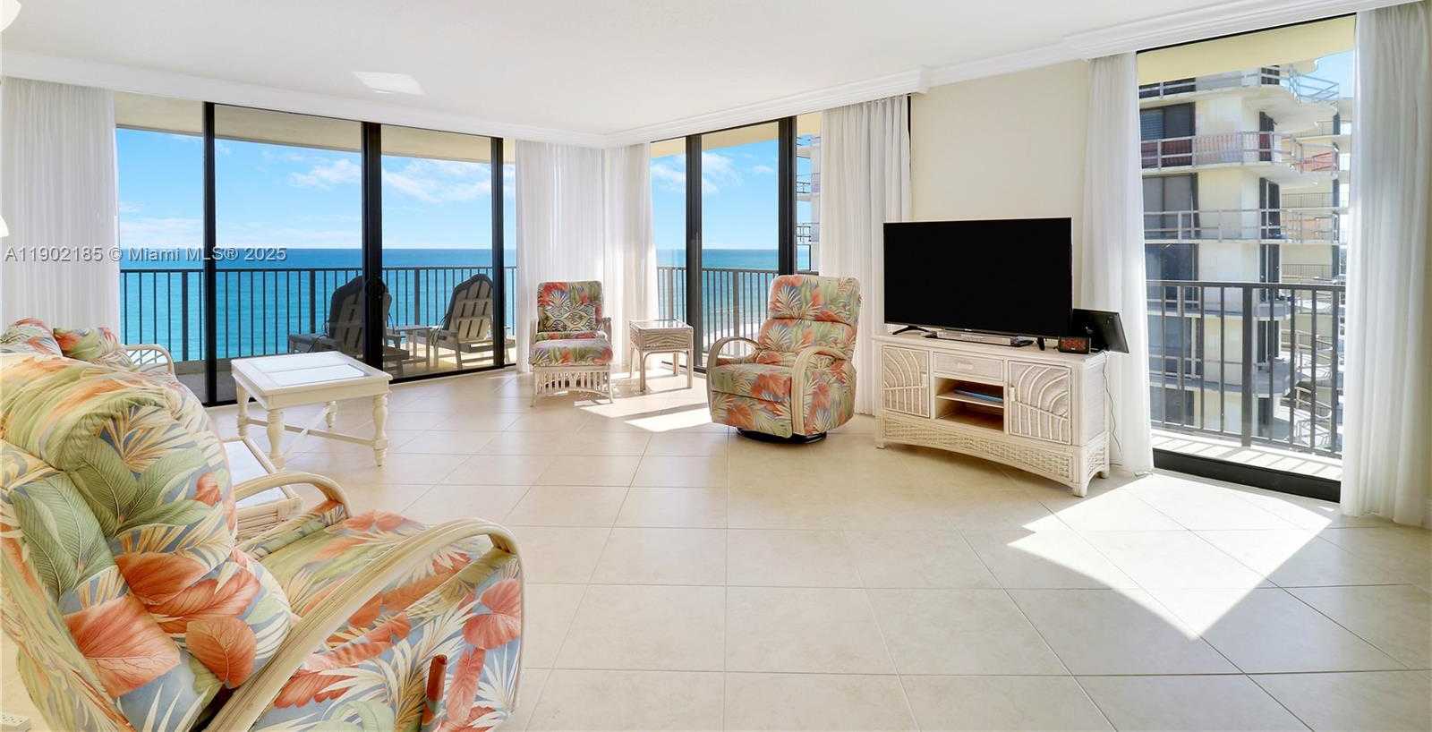 Small Image of 200 BEACH ROAD #703, Tequesta Number 13