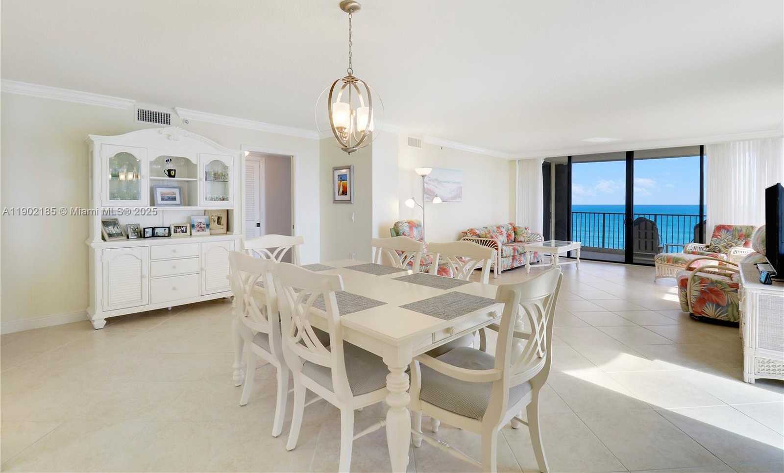 Small Image of 200 BEACH ROAD #703, Tequesta Number 27
