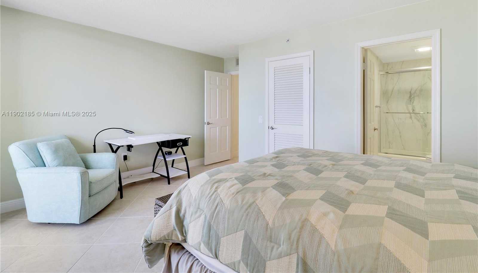 Small Image of 200 BEACH ROAD #703, Tequesta Number 28