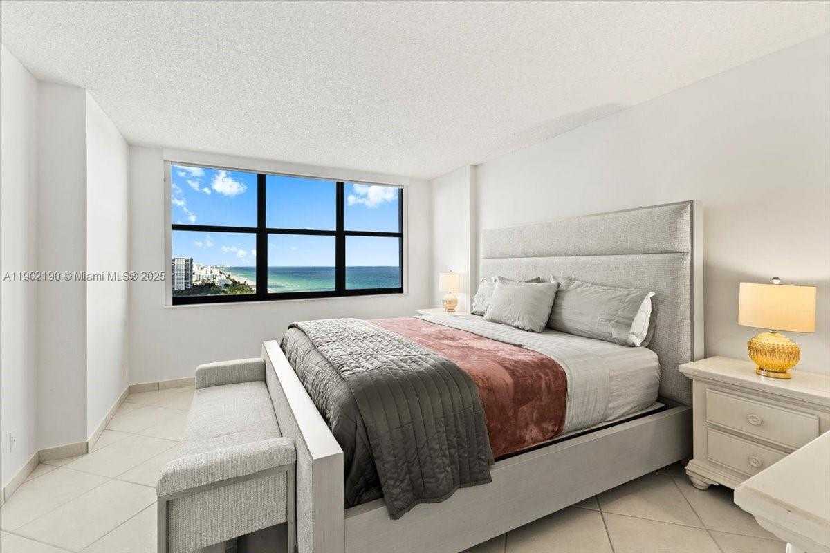 Small Image of 2301 SOUTH OCEAN DR #2004, Hollywood Number 14