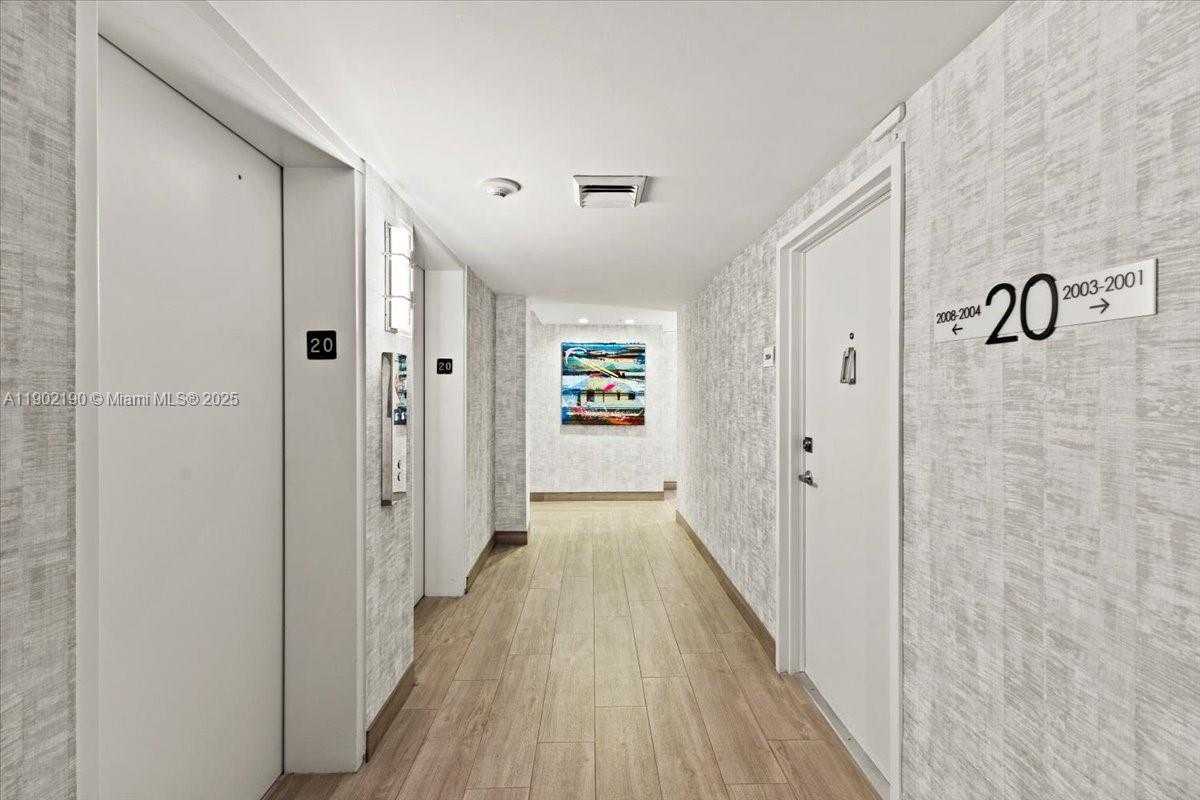 Small Image of 2301 SOUTH OCEAN DR #2004, Hollywood Number 2