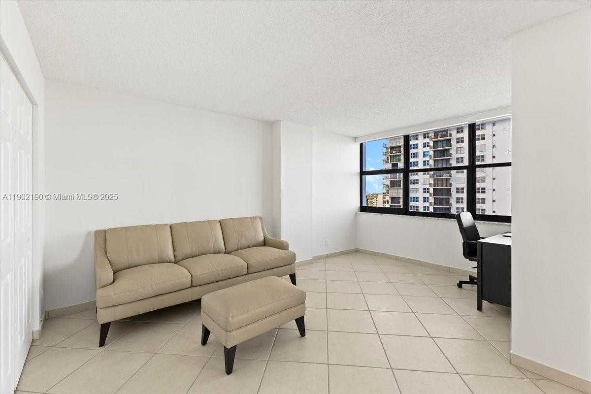 Small Image of 2301 SOUTH OCEAN DR #2004, Hollywood Number 20