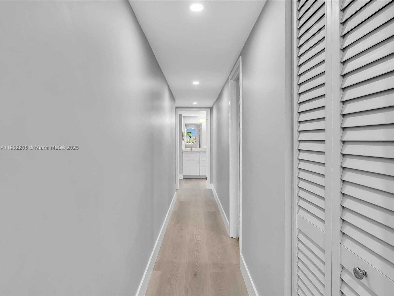 Small Image of 16570 NORTH EAST 26TH AVE #3A, North Miami Beach Number 15