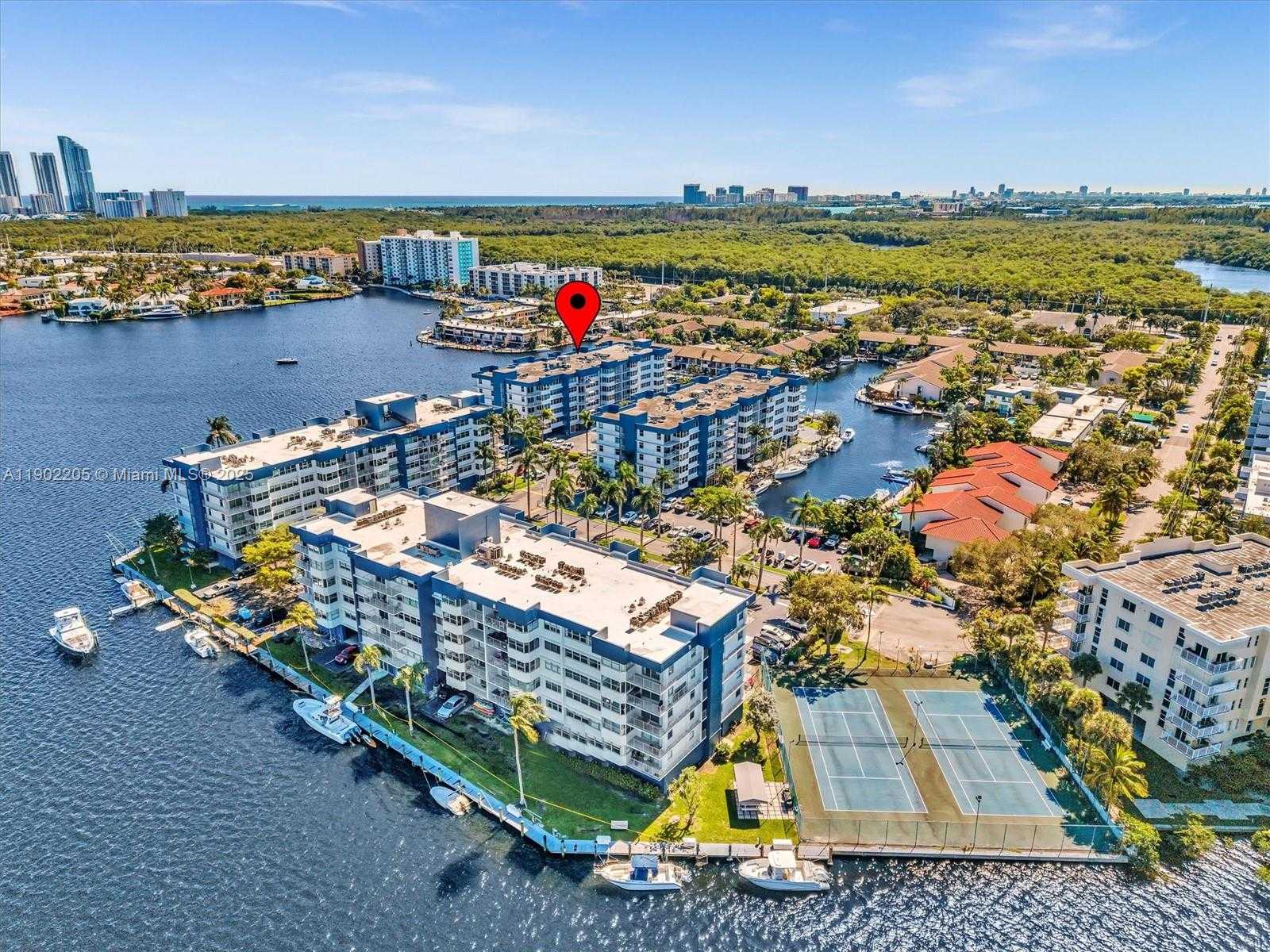 Small Image of 16570 NORTH EAST 26TH AVE #3A, North Miami Beach Number 2