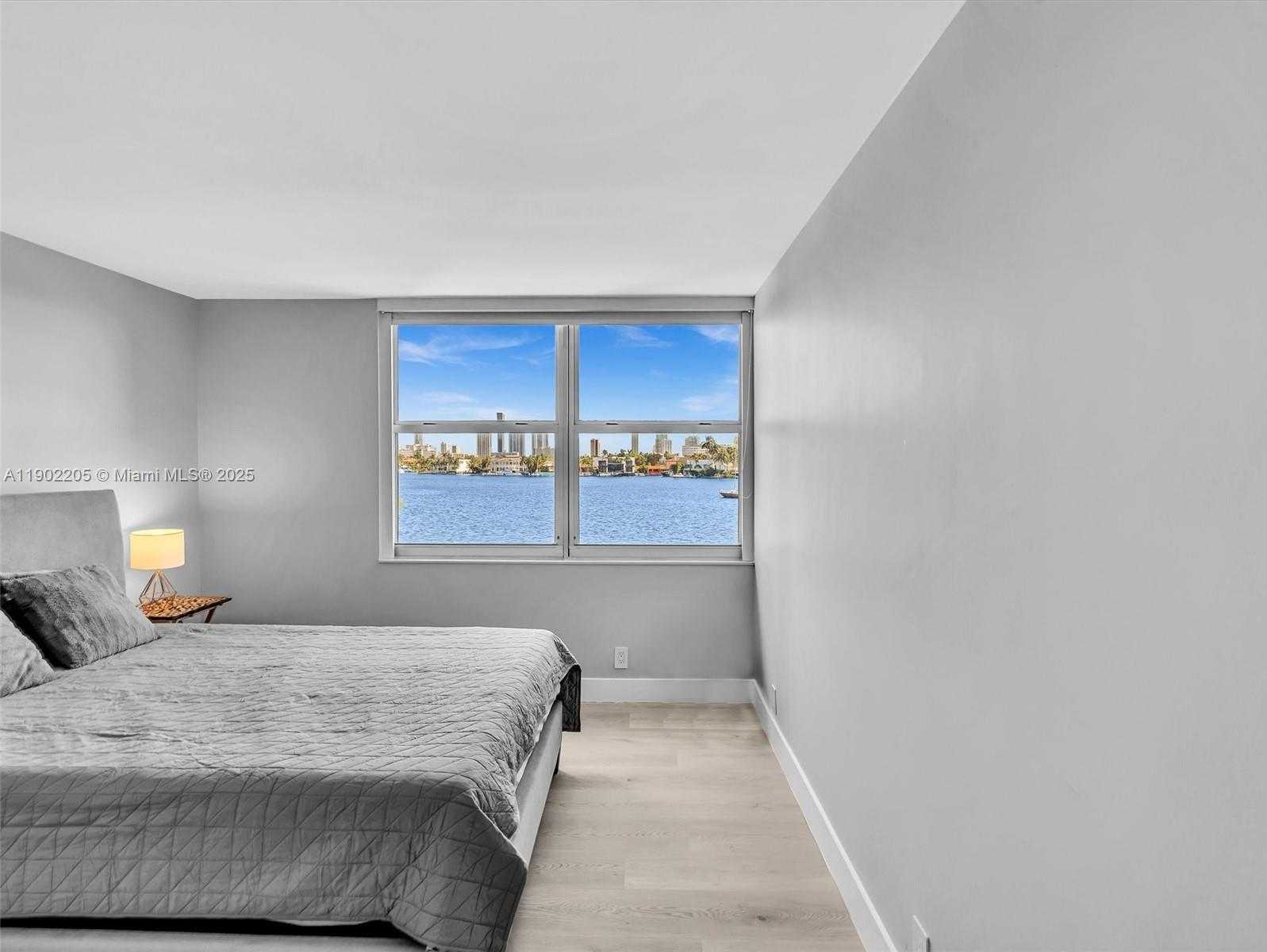 Small Image of 16570 NORTH EAST 26TH AVE #3A, North Miami Beach Number 23