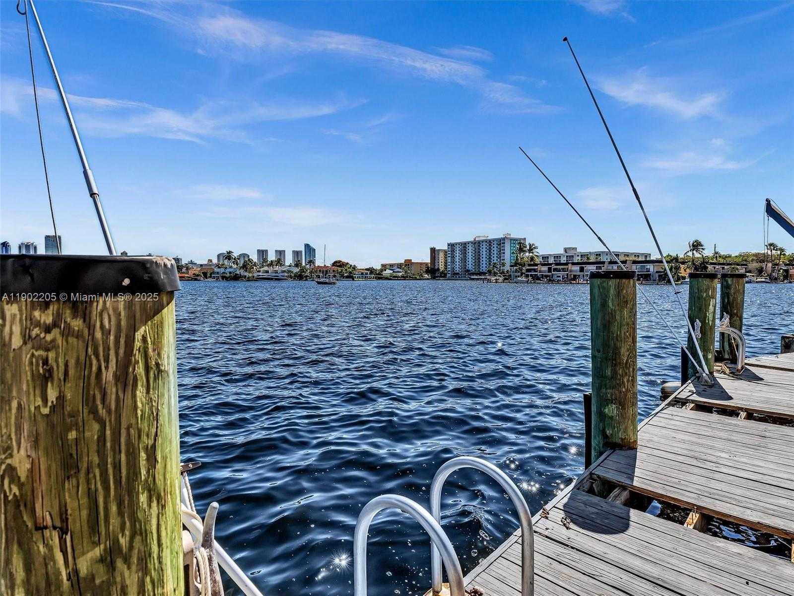 Small Image of 16570 NORTH EAST 26TH AVE #3A, North Miami Beach Number 43