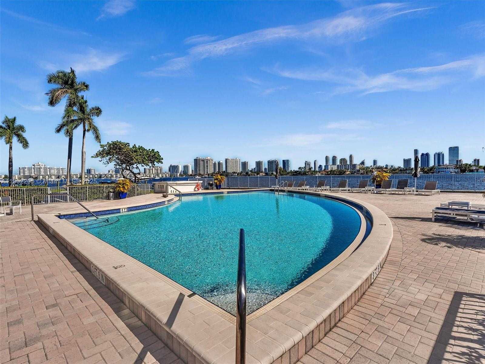 Small Image of 16570 NORTH EAST 26TH AVE #3A, North Miami Beach Number 47