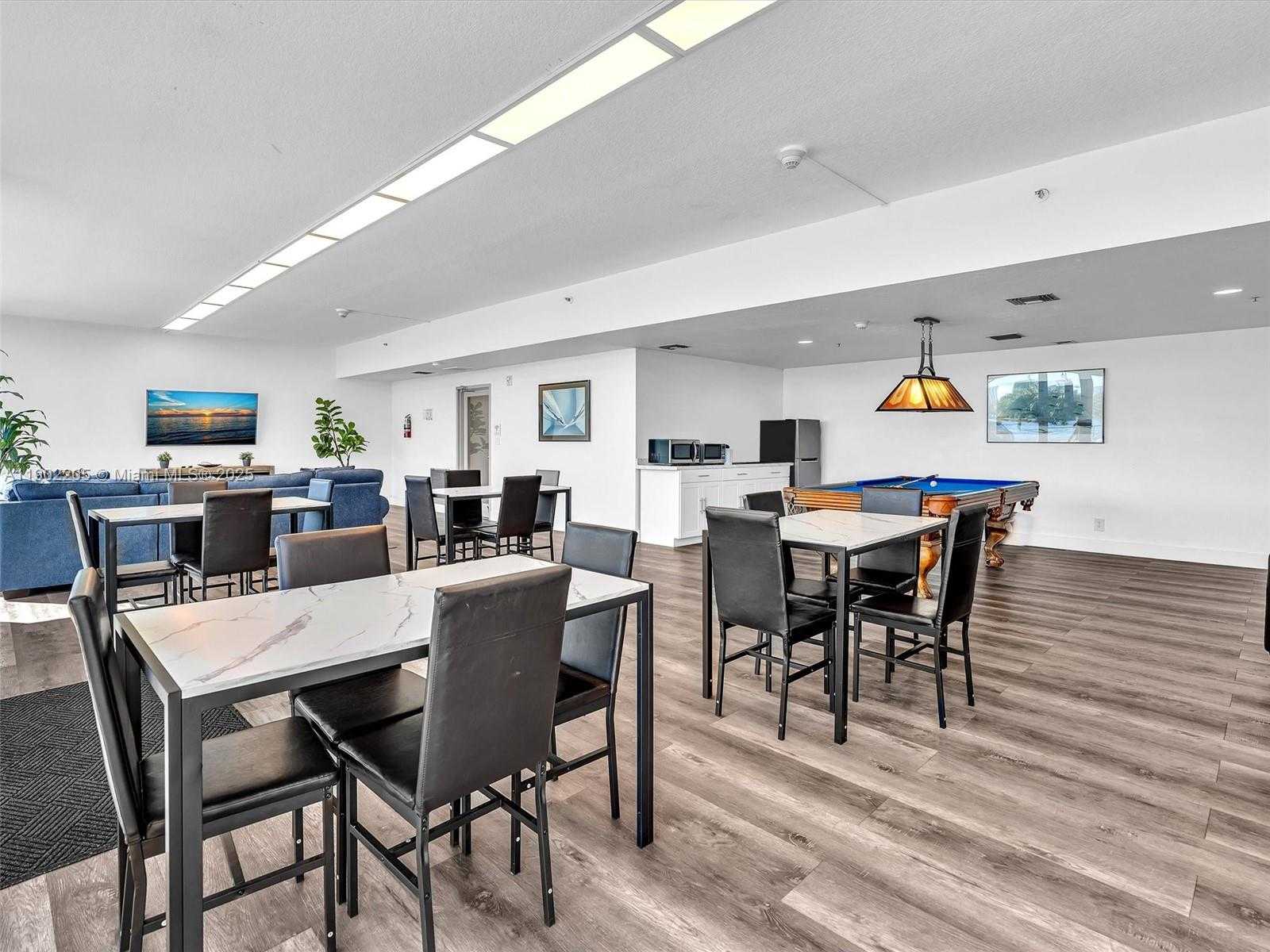 Small Image of 16570 NORTH EAST 26TH AVE #3A, North Miami Beach Number 52