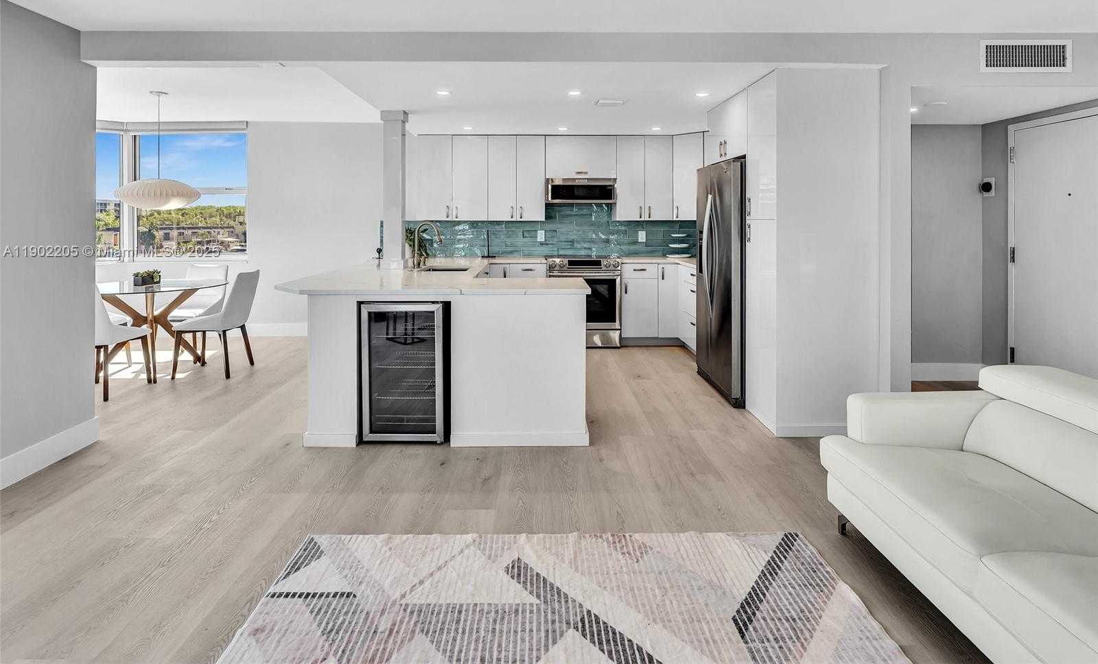 Small Image of 16570 NORTH EAST 26TH AVE #3A, North Miami Beach Number 7