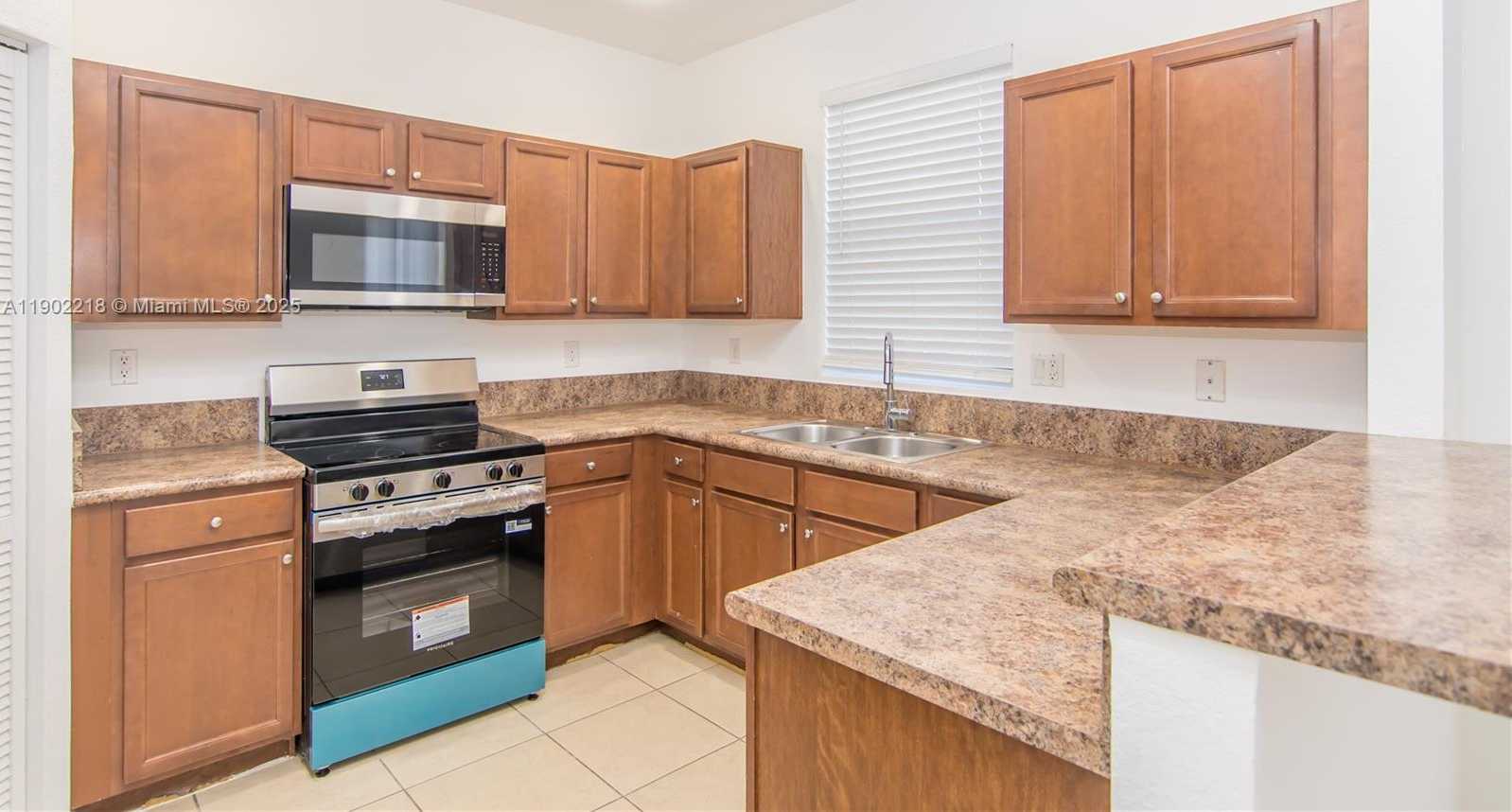 Small Image of 11341 SOUTH WEST 233RD ST, Homestead Number 14