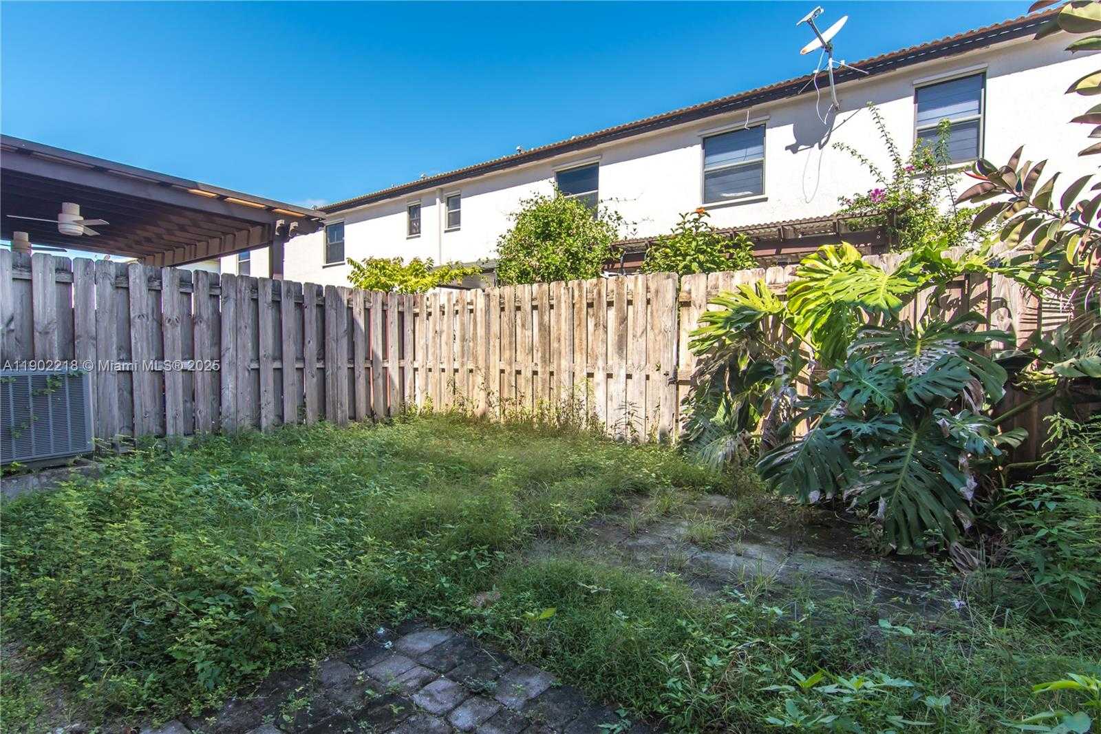 Small Image of 11341 SOUTH WEST 233RD ST, Homestead Number 16