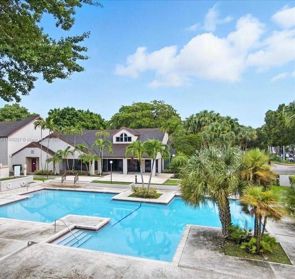 Small Image of 9241 SOUTH WEST 138TH PL #9241, Miami Number 19