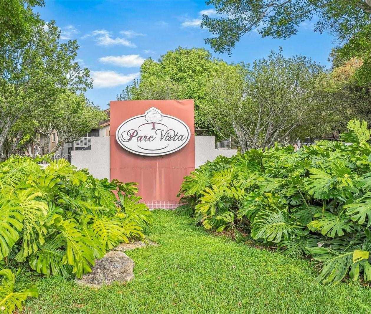 Small Image of 9241 SOUTH WEST 138TH PL #9241, Miami Number 26